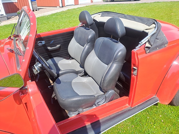 Volkswagen 1600 5 of 10