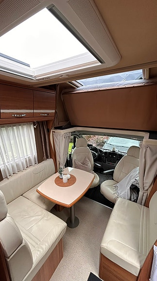 Eura Mobil Terrestra 640 VB | 3.0 160hk | 860kg lastvikt | 330Ah Lithium 10 of 17