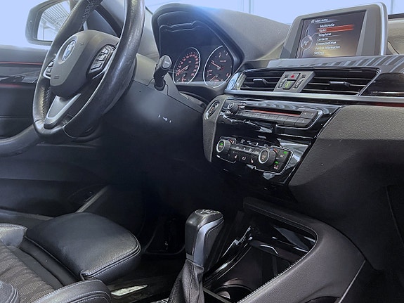 BMW X1 12 of 17