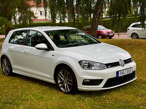 Volkswagen Golf VI 4 of 8