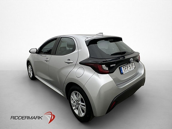 Toyota Yaris 5 of 30