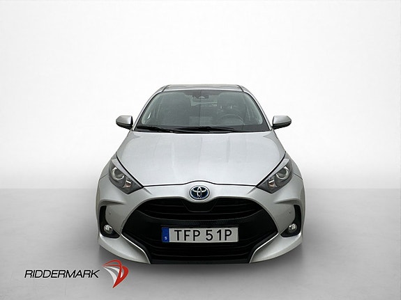 Toyota Yaris 2 of 30