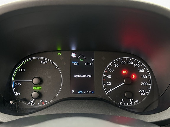 Toyota Yaris 15 of 30