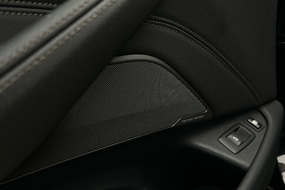 BMW 530e 27 of 28