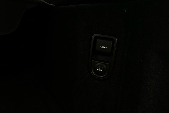 BMW 530e 16 of 28