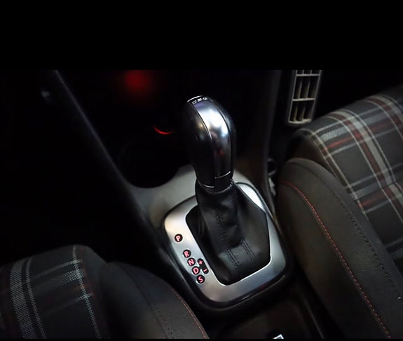 Volkswagen Polo 6 of 8
