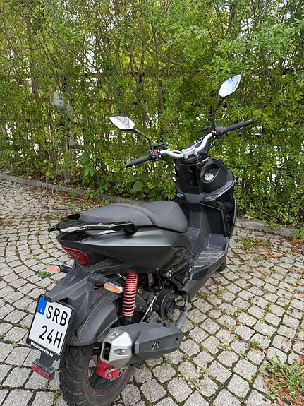 Motocr 2 of 6