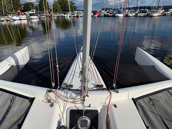 Multi 23 Trimaran – lätt, snabb och seglingsglad 8 of 10