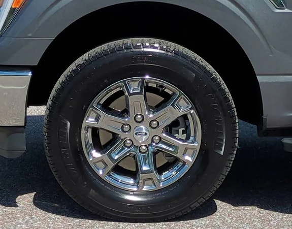Ford F-150 5 of 8