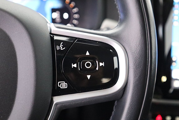 Volvo V90 Cross Country 16 of 24