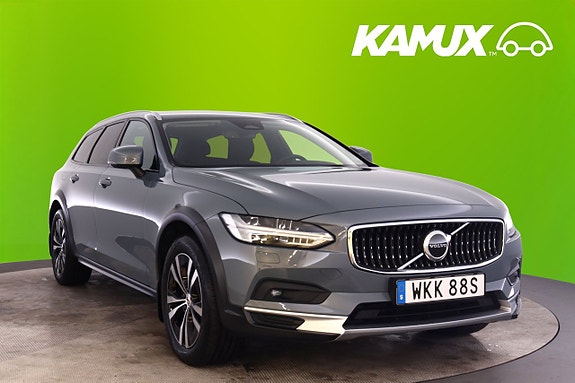Volvo V90 Cross Country 8 of 24