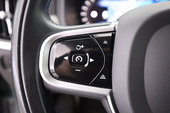 Volvo V90 Cross Country 15 of 24