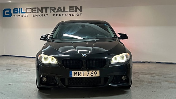 BMW 520d 2 of 14