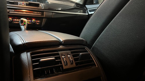 BMW 520d 11 of 14