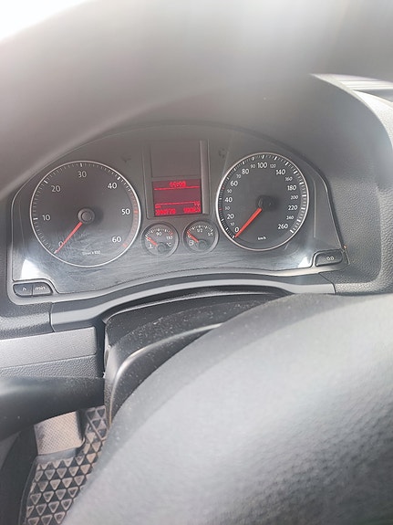 Volkswagen Golf V 7 of 8
