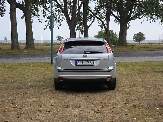 Ford Focus 10 of 22