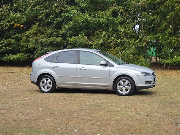 Ford Focus 5 of 22