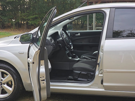 Ford Focus 18 of 22