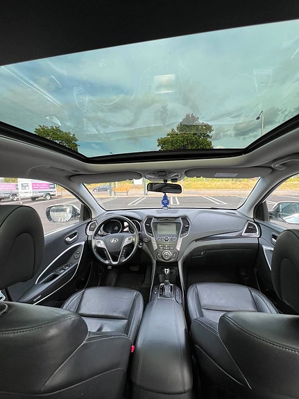 Hyundai Santa Fe 7 of 24