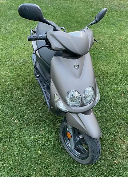 Yamaha YN50 Neos 4 2 of 2