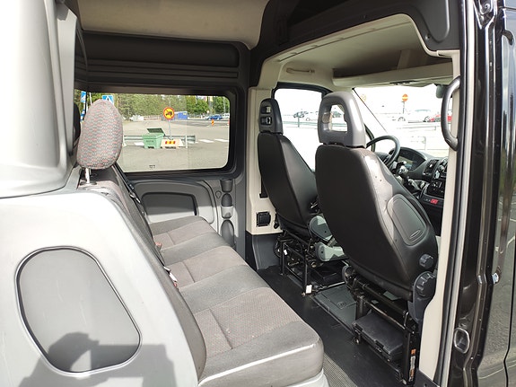 Peugeot Boxer 9 of 14
