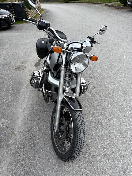 BMW R 1200 C 2 of 4