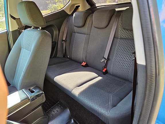 Ford Fiesta 10 of 12