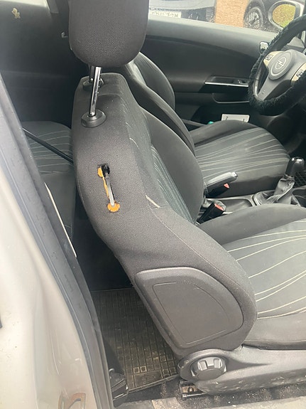 Opel Corsa 6 of 8