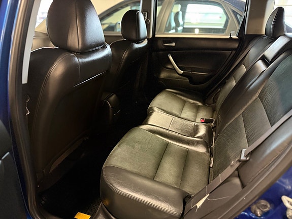 Honda Accord 6 of 11