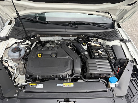 Volkswagen Passat 19 of 20
