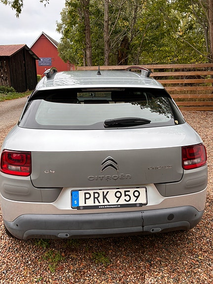 Citroen C4 Cactus 3 of 11