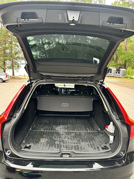 Volvo V90 7 of 9