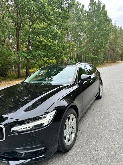 Volvo V90 4 of 9
