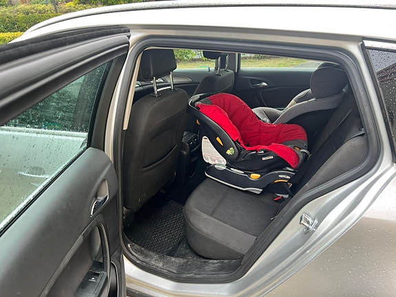 Opel Insignia 6 of 8