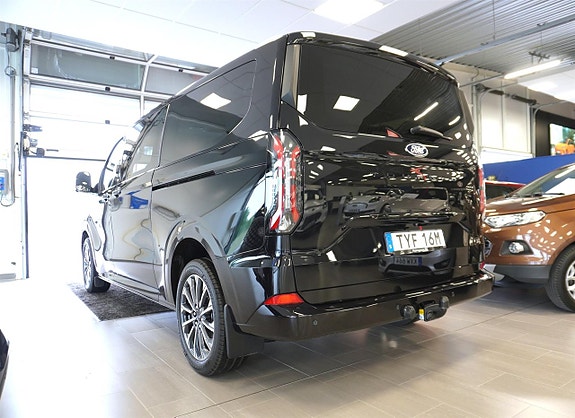Ford Transit Custom 4 of 22