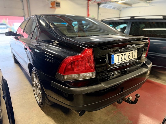 Volvo S60 3 of 9