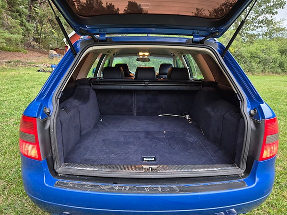 Audi A6 8 of 12