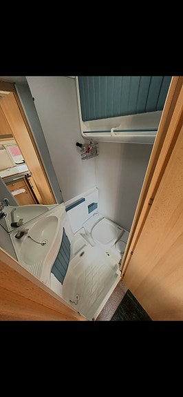 Knaus Country 460 TK 2 of 6