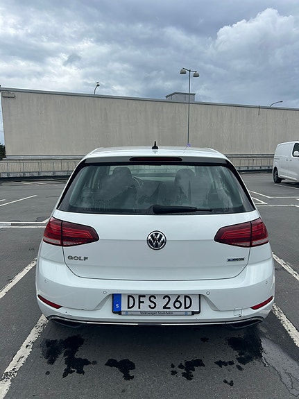 Volkswagen Golf VII 4 of 14