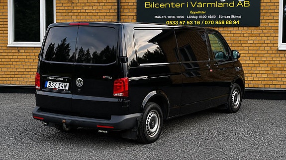 Volkswagen Transporter 9 of 18