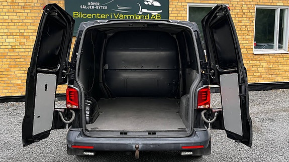 Volkswagen Transporter 14 of 18