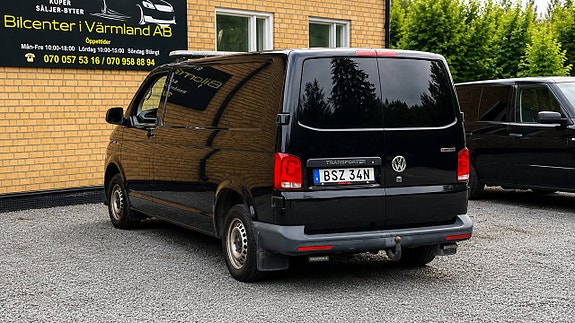 Volkswagen Transporter 8 of 18