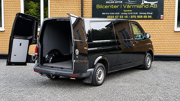 Volkswagen Transporter 13 of 18