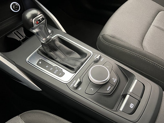 Audi Q2 16 of 29