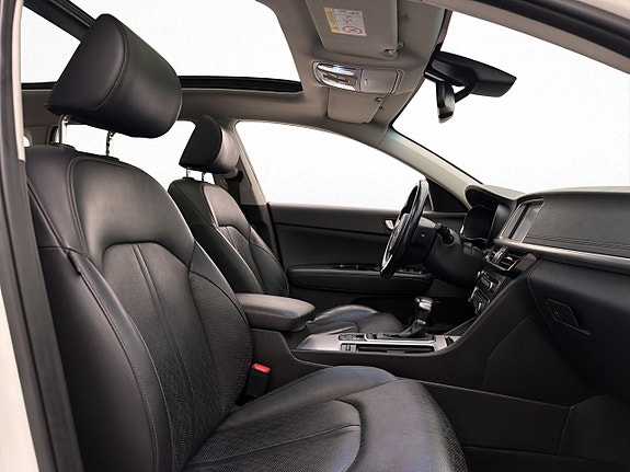 Kia Optima 14 of 30