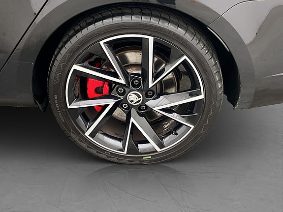 Skoda Octavia RS 11 of 30