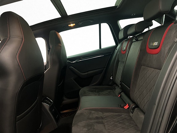 Skoda Octavia RS 18 of 30