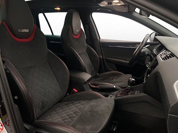 Skoda Octavia RS 14 of 30