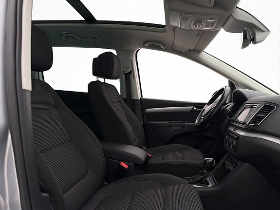 Volkswagen Sharan 14 of 30