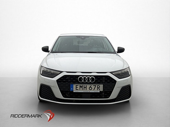Audi A1 2 of 28